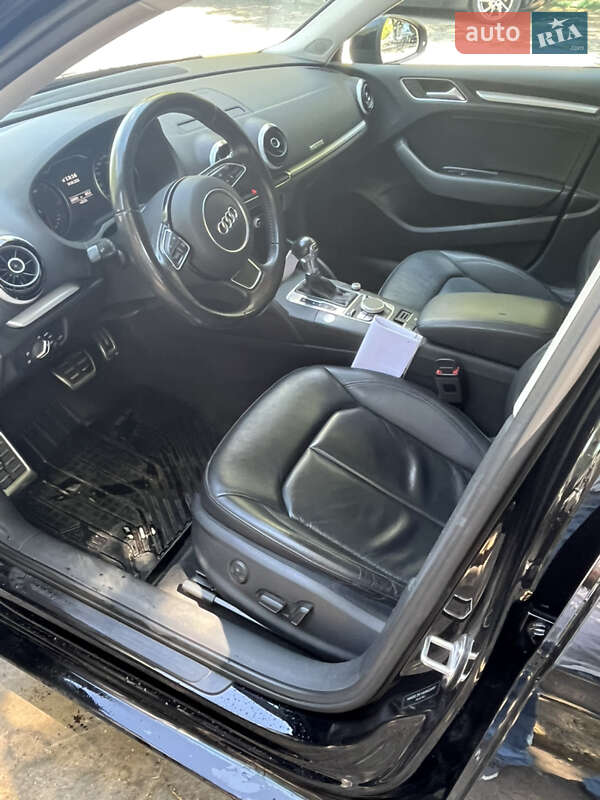 Седан Audi A3 2016 в Миколаєві