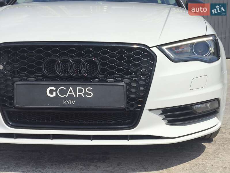 Седан Audi A3 2016 в Киеве
