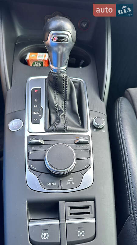 Хэтчбек Audi A3 2016 в Днепре