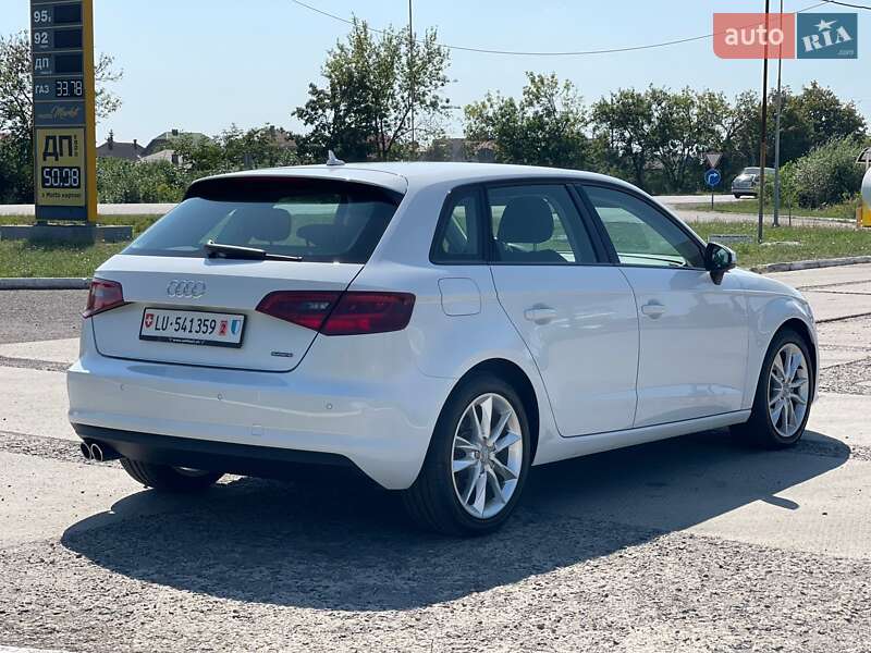 Хэтчбек Audi A3 2015 в Ужгороде