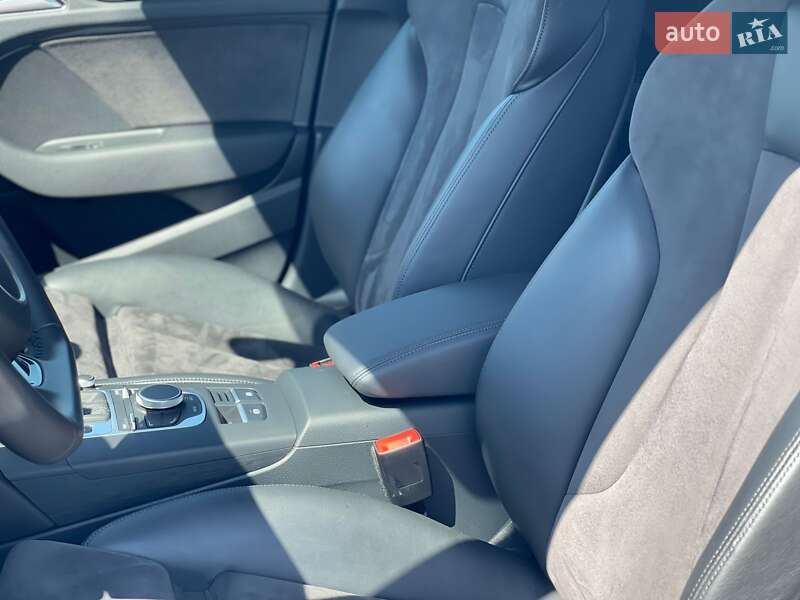 Хэтчбек Audi A3 2015 в Ужгороде