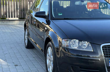 Хэтчбек Audi A3 2005 в 