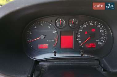 Хэтчбек Audi A3 1999 в 