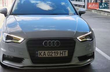 Седан Audi A3 2016 в 
