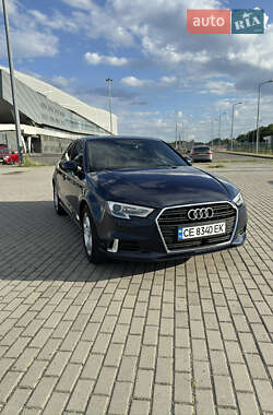 Седан Audi A3 2017 в Львове