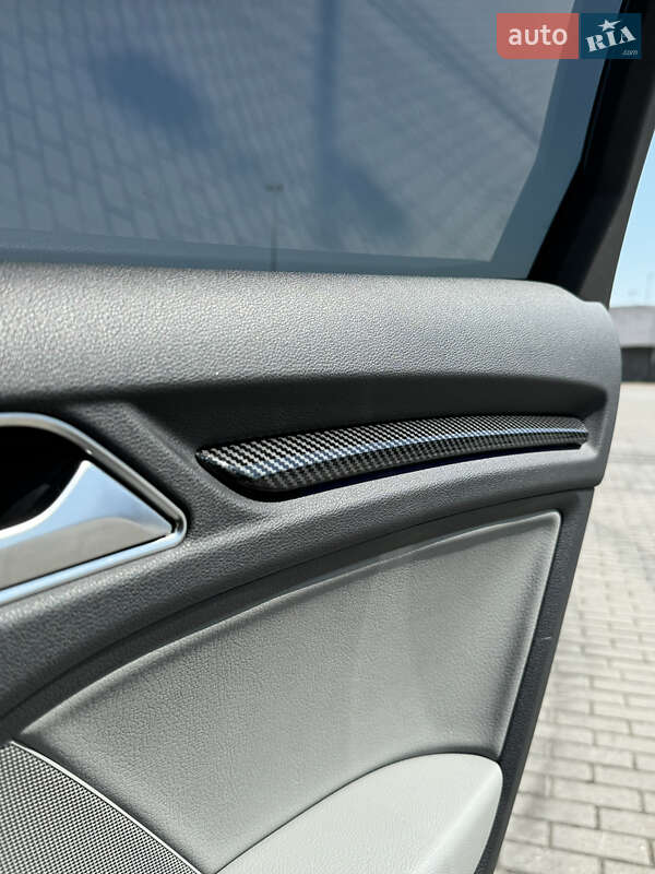 Седан Audi A3 2017 в Львові