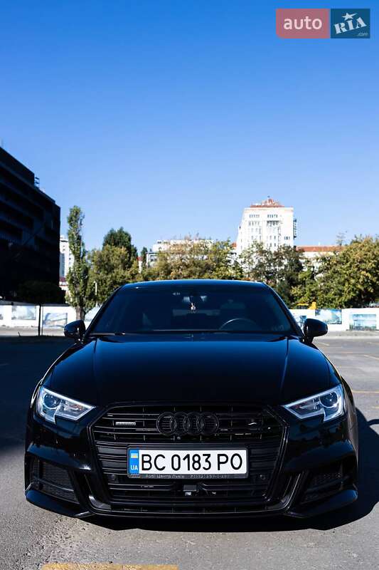 Седан Audi A3 2018 в Львове