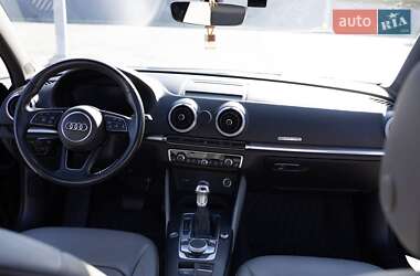 Седан Audi A3 2018 в 