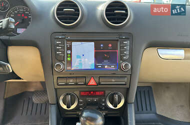 Хэтчбек Audi A3 2006 в 