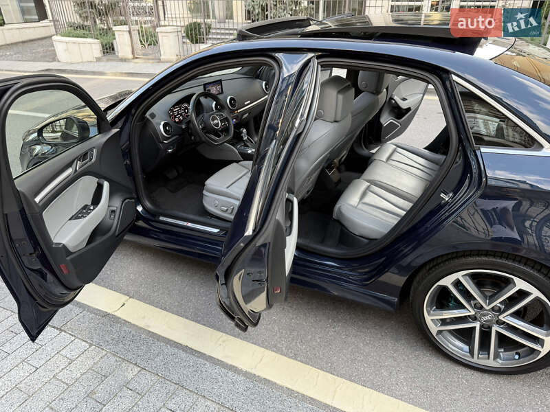 Седан Audi A3 2018 в Киеве фото 39 Седан Audi A3 2018 в Киеве