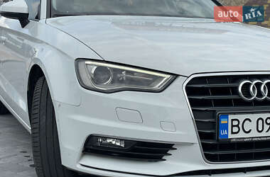Седан Audi A3 2015 в 