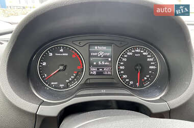 Седан Audi A3 2015 в 