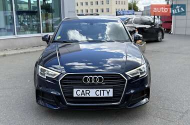 Седан Audi A3 2019 в 