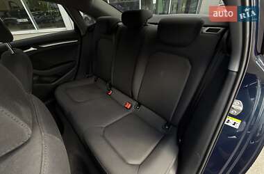 Седан Audi A3 2019 в 