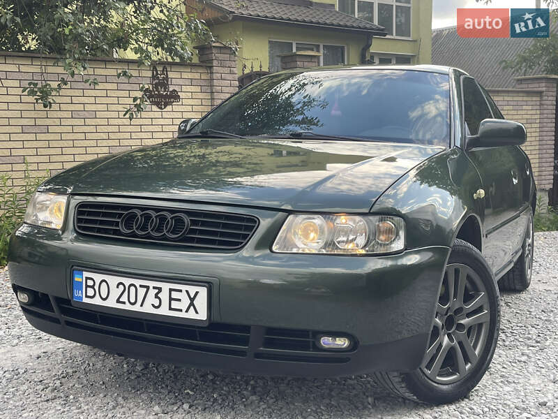 Хетчбек Audi A3 2000 в Тернополі