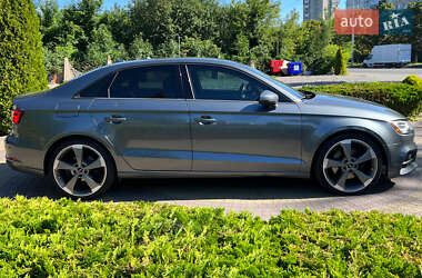 Седан Audi A3 2017 в 