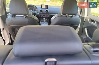 Хэтчбек Audi A3 2015 в 