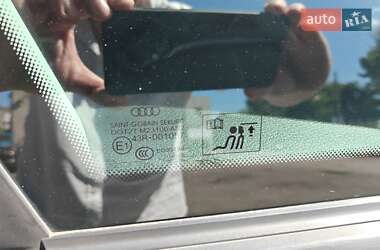 Хэтчбек Audi A3 2015 в 
