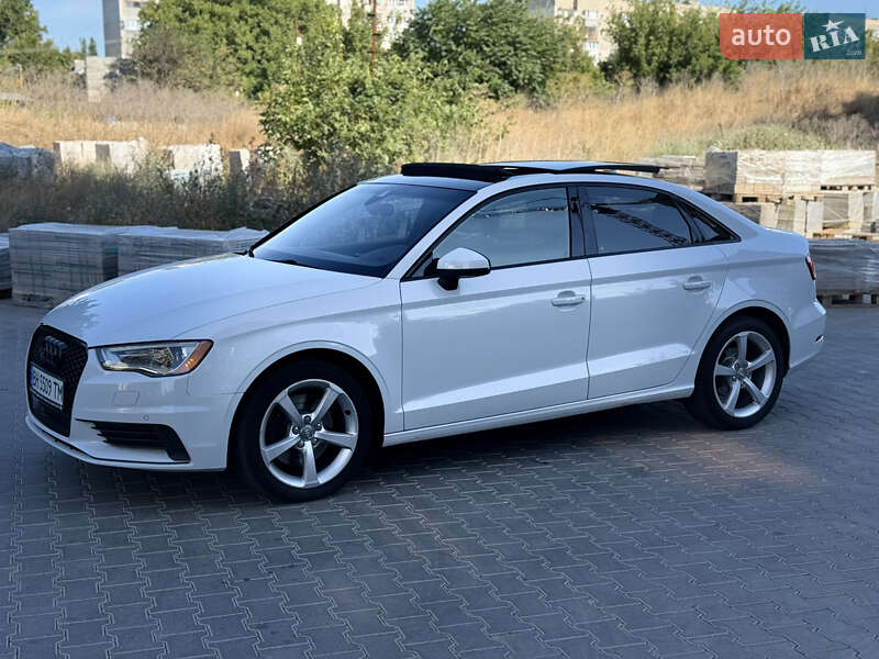 Седан Audi A3 2014 в Одессе