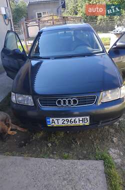 Хэтчбек Audi A3 1998 в Снятине