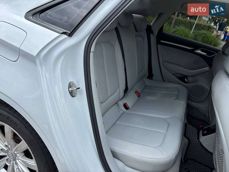 Седан Audi A3 2015 в Киеве