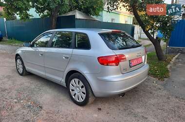 Хэтчбек Audi A3 2006 в 