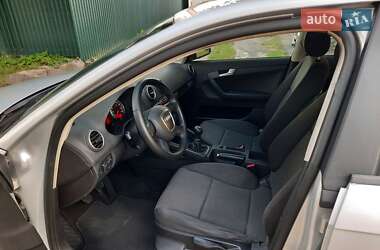 Хэтчбек Audi A3 2006 в 