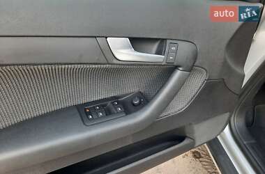 Хэтчбек Audi A3 2006 в 