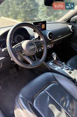 Седан Audi A3 2017 в 