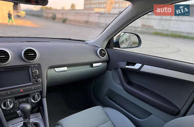 Хэтчбек Audi A3 2009 в 