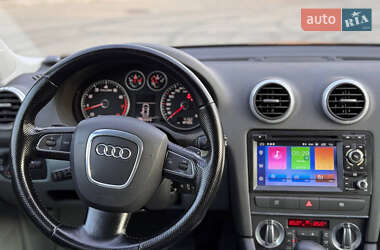 Хэтчбек Audi A3 2009 в 