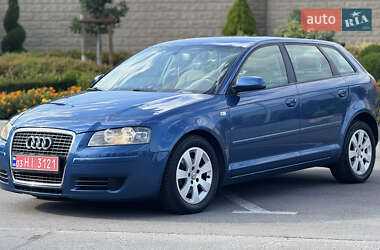 Хэтчбек Audi A3 2008 в 