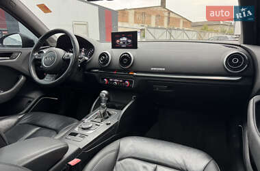Седан Audi A3 2015 в 