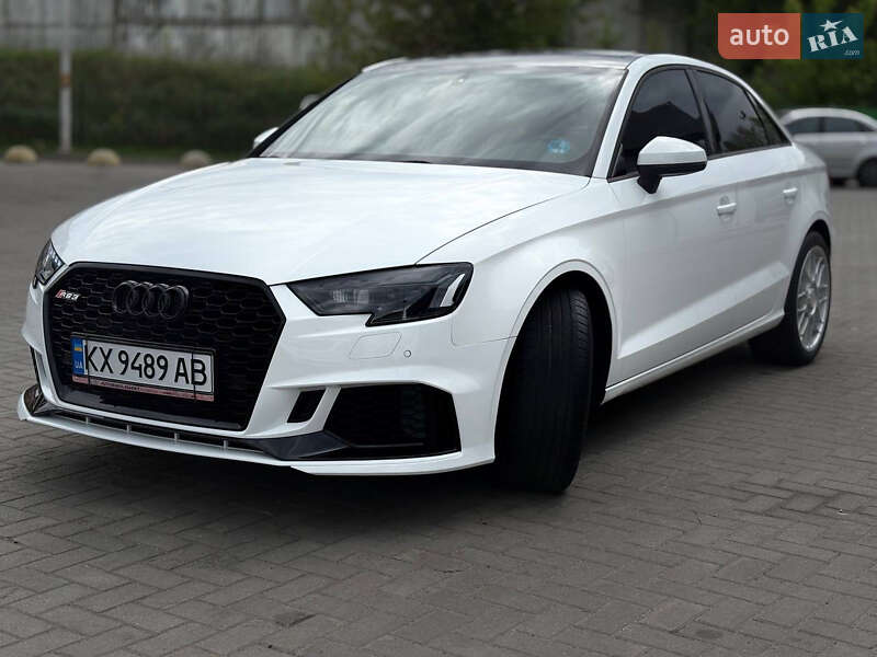 Седан Audi A3 2015 в Харькове