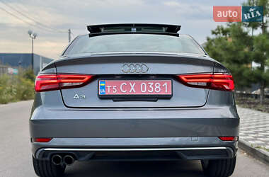 Седан Audi A3 2018 в 