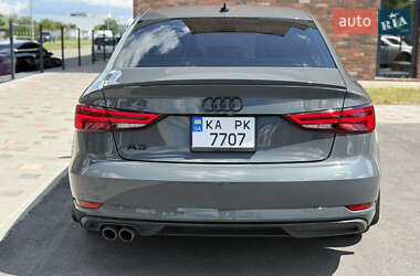 Седан Audi A3 2019 в 