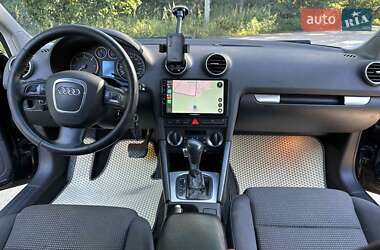Хэтчбек Audi A3 2008 в 