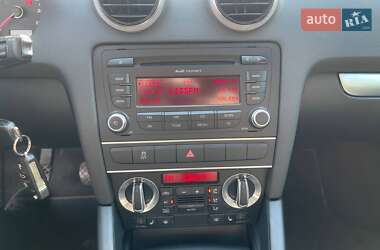Хэтчбек Audi A3 2010 в 