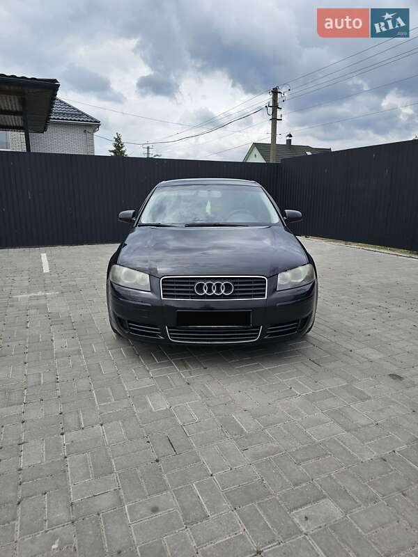 Хэтчбек Audi A3 2004 в Черкассах