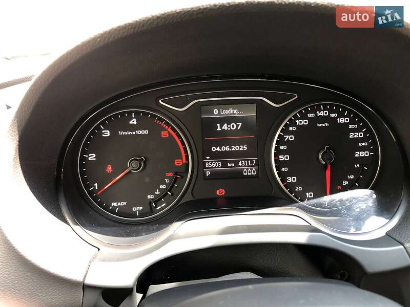 Хетчбек Audi A3 2016 в Львові