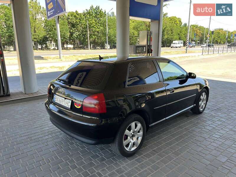 Хэтчбек Audi A3 2003 в Николаеве
