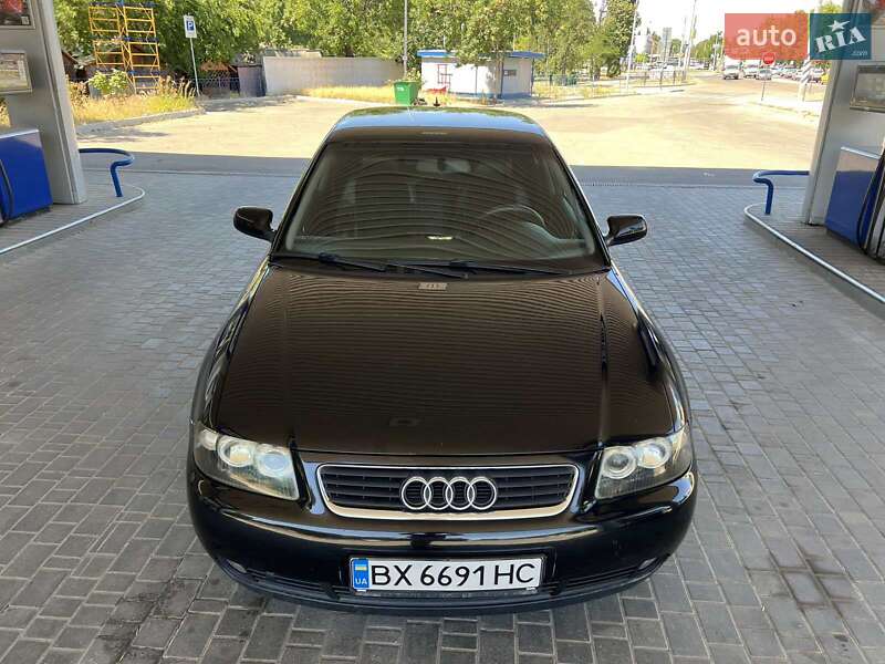 Хэтчбек Audi A3 2003 в Николаеве