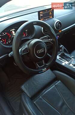 Седан Audi A3 2014 в 