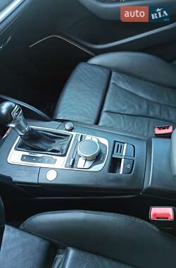 Седан Audi A3 2014 в 