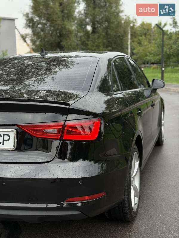 Седан Audi A3 2016 в Белой Церкви