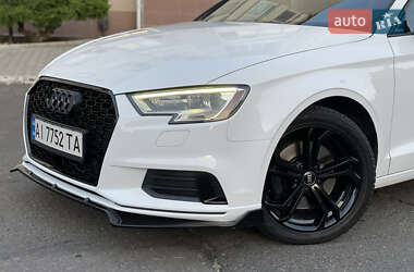 Седан Audi A3 2016 в 