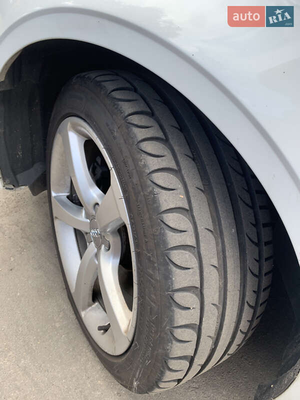 Седан Audi A3 2014 в Днепре