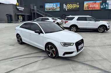 Седан Audi A3 2015 в 