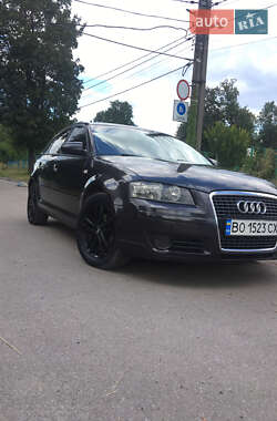 Хэтчбек Audi A3 2005 в 