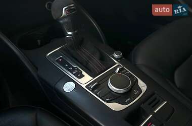 Хэтчбек Audi A3 2016 в 